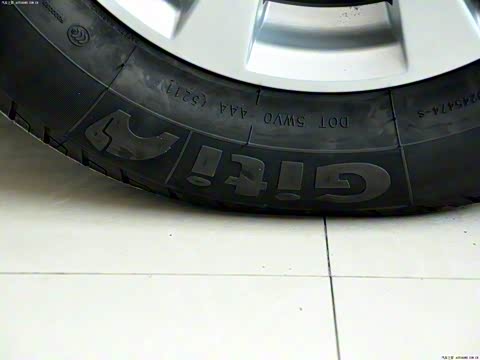 2012�� ���� 1.6L �ֶ���Ӣ��