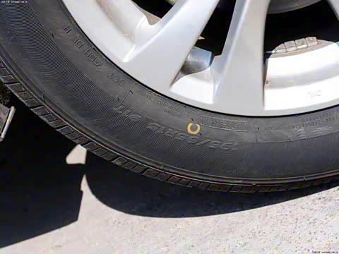 2012�� ���� 1.6L �ֶ���Ӣ��