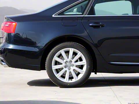 2012�� 35 FSI ������