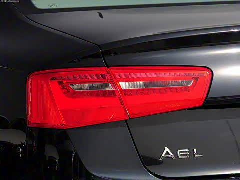 2012�� 35 FSI ������