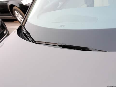 2012�� 30 FSI ������