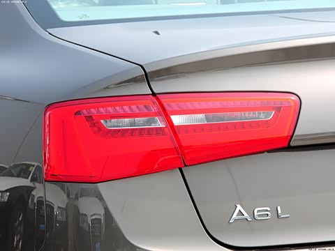 2012�� 30 FSI ������