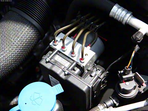 2012�� E 300 L ʱ�к�����