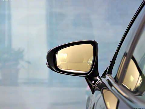 2013�� 300h ��Ӣ��