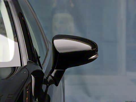 2013�� 300h ��Ӣ��