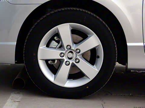 2012�� 1.8L �Զ�