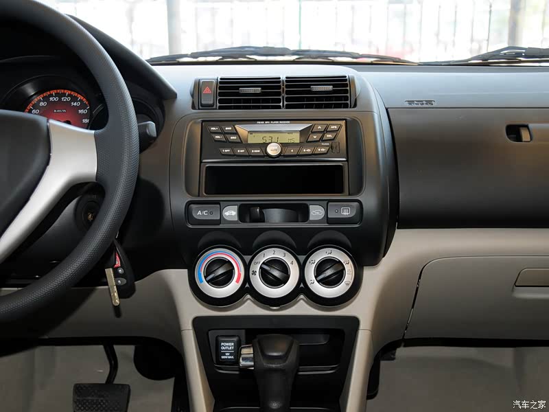 广汽本田 理念s1 2012款 1.3l 自动舒适型