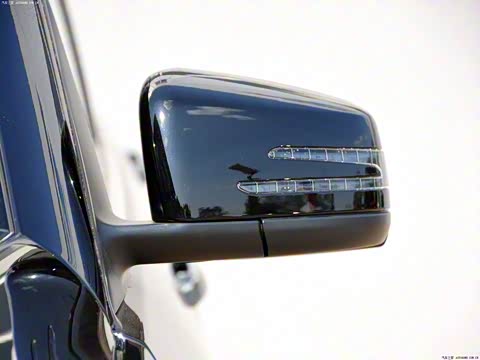 2012�� GLK 300 4MATIC ������