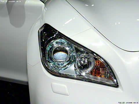 2012�� M35hL ������