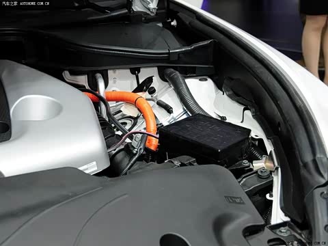 2012�� M35hL ������