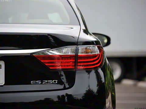 2013�� 250 ������