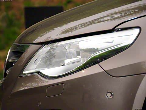 2012�� 3.0FSI V6