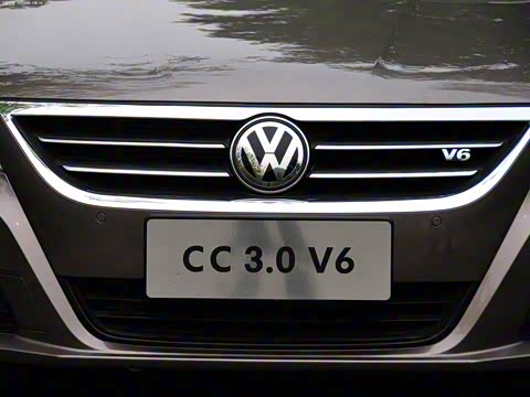 2012�� 3.0FSI V6