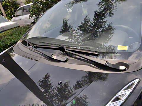 2012�� 1.5L �ֶ�������