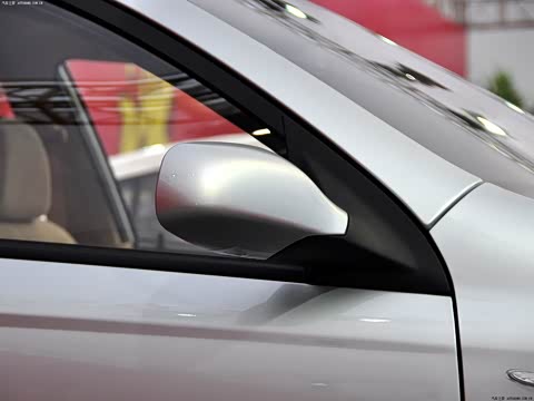 2012�� 1.5L �ֶ�������