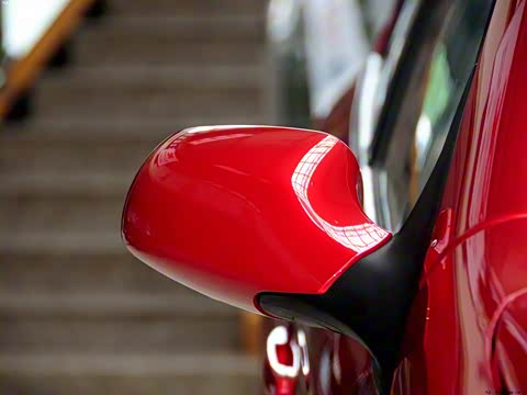 2012�� 1.5L �ֶ�������