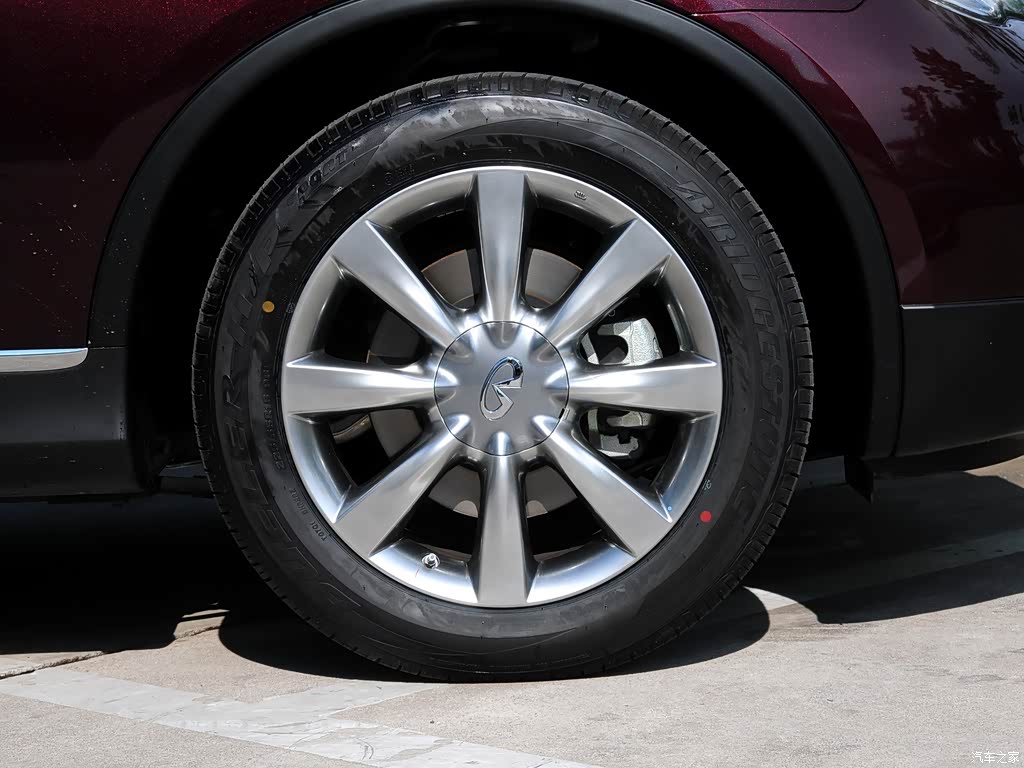 英菲尼迪 英菲尼迪ex 2013款 ex25 四驱尊雅版