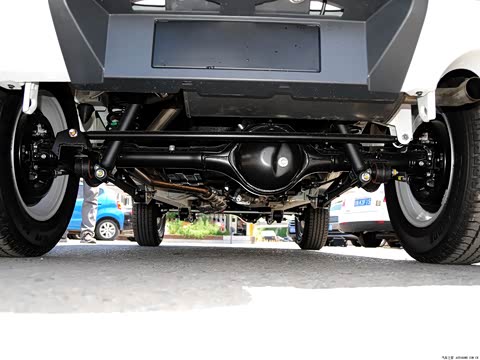 2012�� 1.3 AT JLX