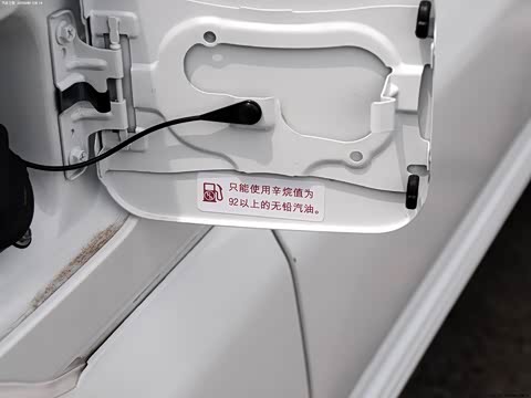 2012�� 1.3 AT JLX