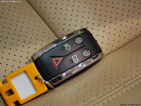 2006�� 4.2L V8˫���ܳ�