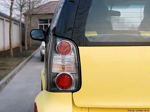 2009�� 1.1L �ֶ����I��B