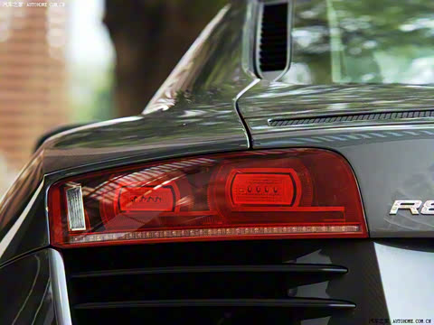 2007�� 4.2 FSI quattro