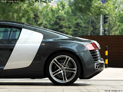 2007�� 4.2 FSI quattro