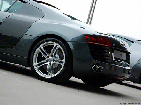 2007�� 4.2 FSI quattro