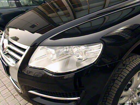 2008�� 6.0 W12������