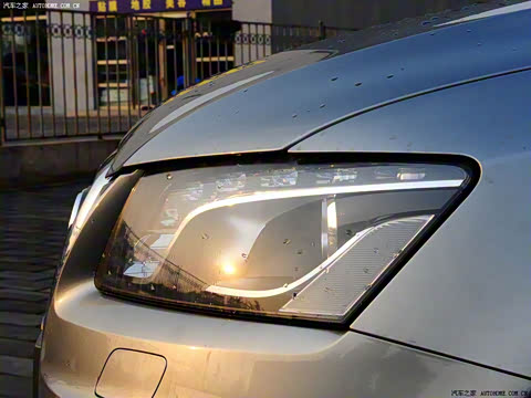 2010�� 2.0TFSI �˶���