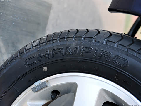 2008�� 1.4L �ֶ�STD