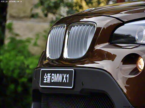 2010�� xDrive28i