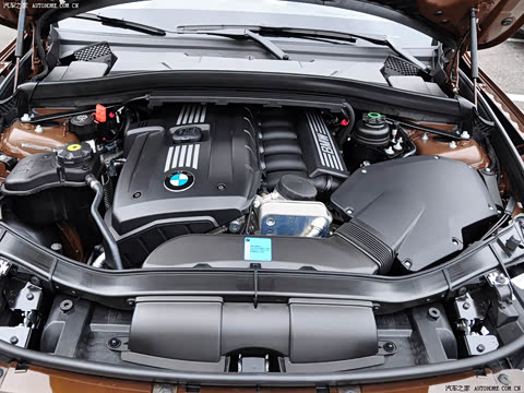 2010�� xDrive28i