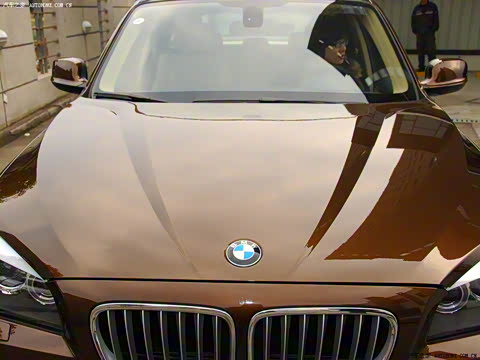 2010�� xDrive28i