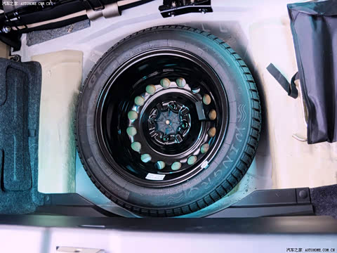 2009�� 1.3L �ֶ��ֶ���