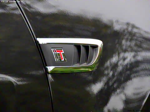 2009�� 2.0T �����˶���