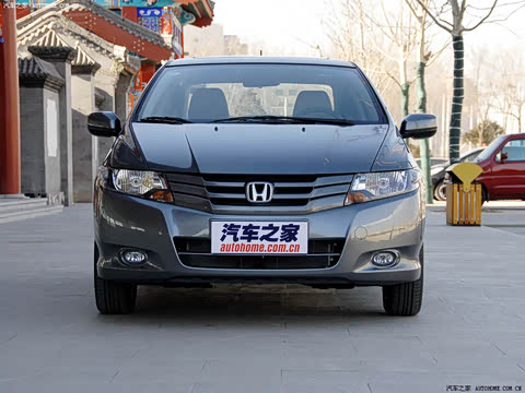 2008�� 1.5L �ֶ���Ӣ��