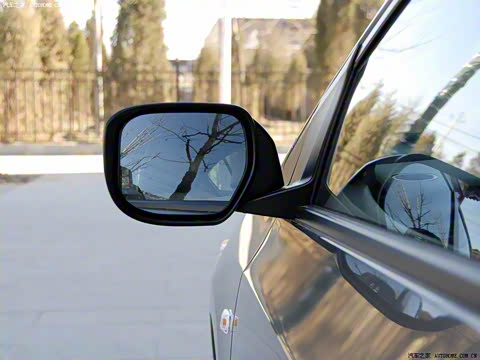 2008�� 1.5L �ֶ���Ӣ��