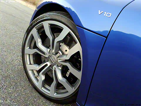 2010�� 5.2 FSI quattro