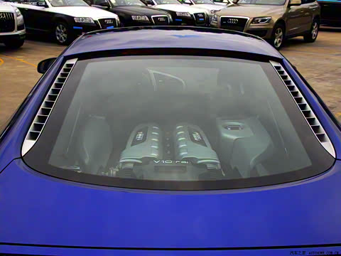 2010�� 5.2 FSI quattro