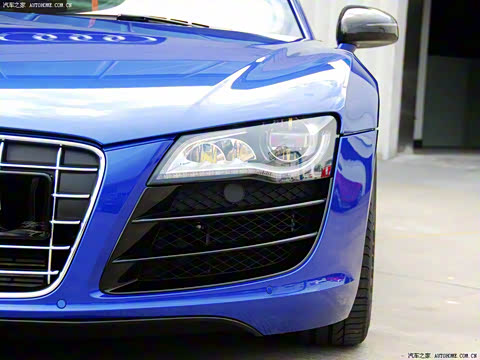 2010�� 5.2 FSI quattro