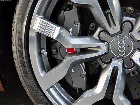 2010�� 5.2 FSI quattro