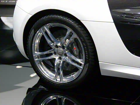 2010�� 5.2 FSI quattro