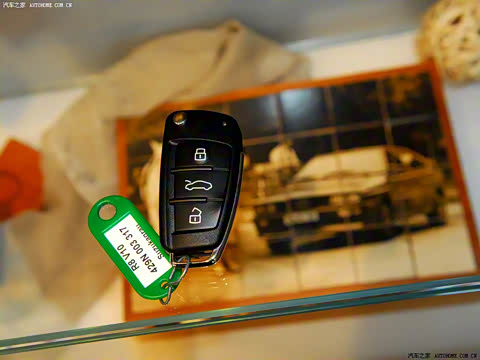 2010�� 5.2 FSI quattro