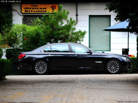 2009 750Li