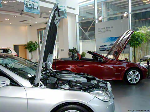 2009�� E 350 Coupe