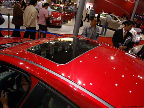 2009�� 1.8L SX AT