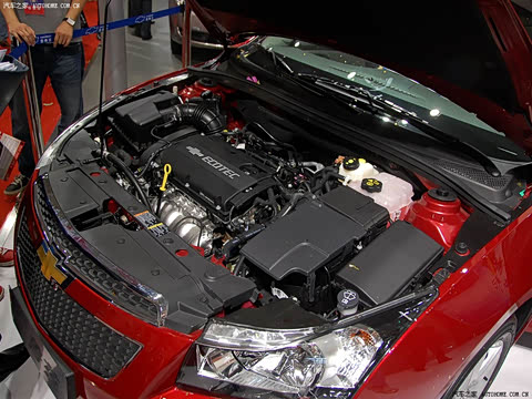 2009�� 1.8L SX AT