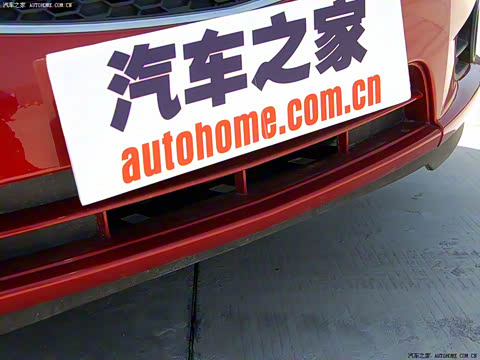 2009�� 1.8L SX AT