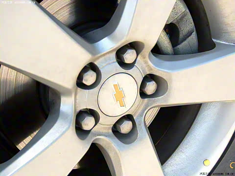 2009�� 1.8L SX AT